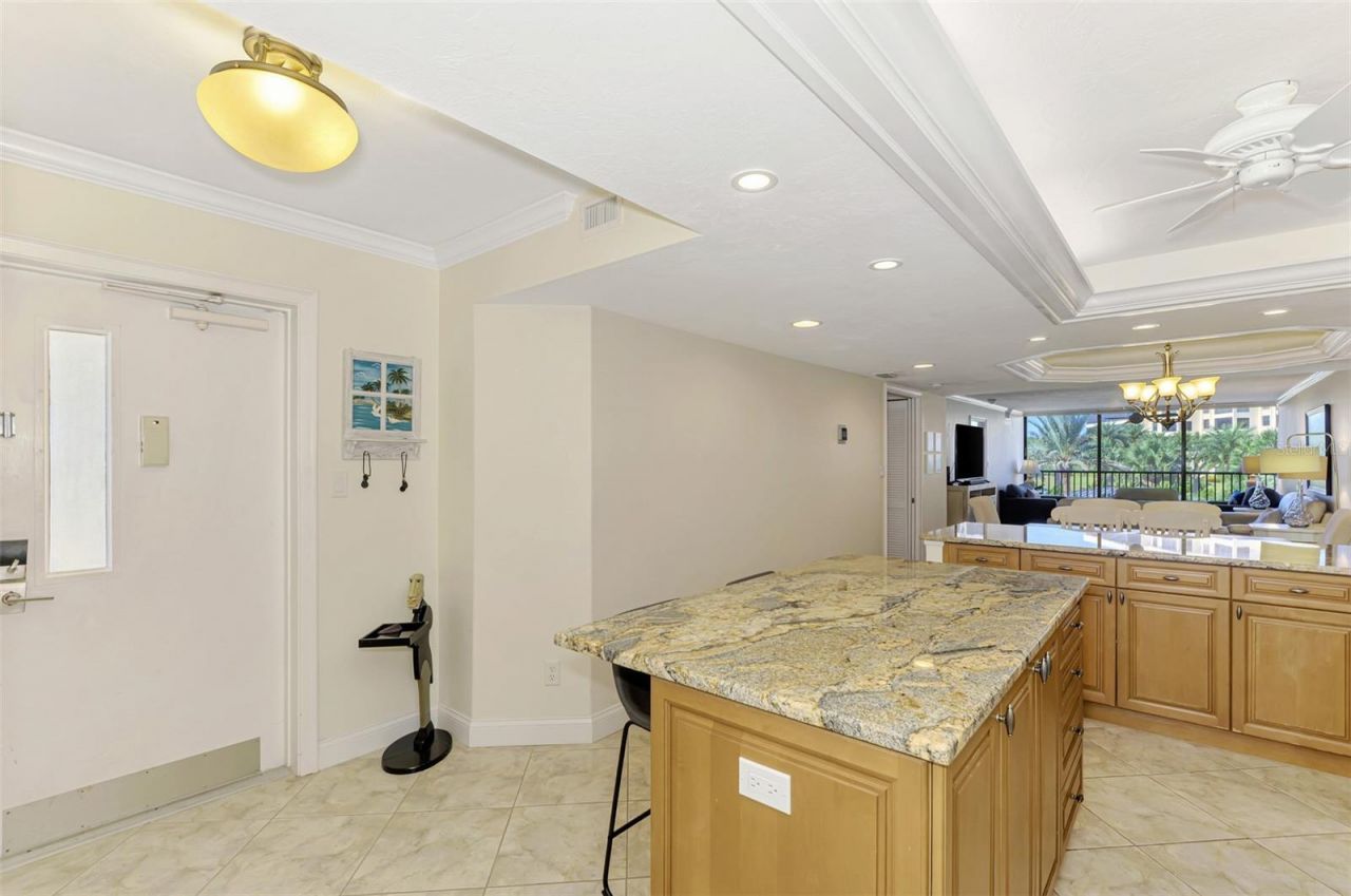 5790 Midnight Pass Road, Unit 209, Sarasota, FL 34242 Photo