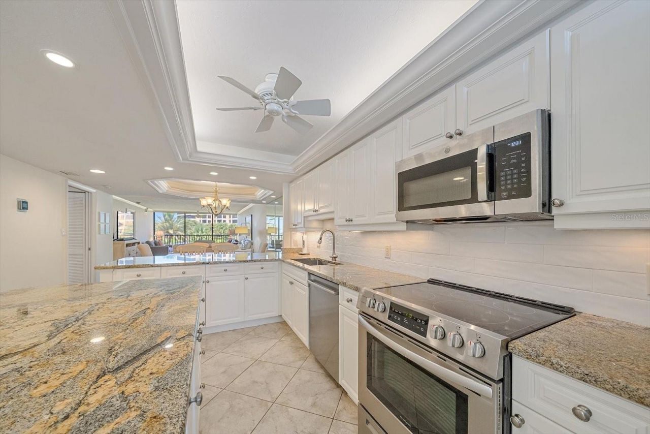 5790 Midnight Pass Road, Unit 209, Sarasota, FL 34242 Photo