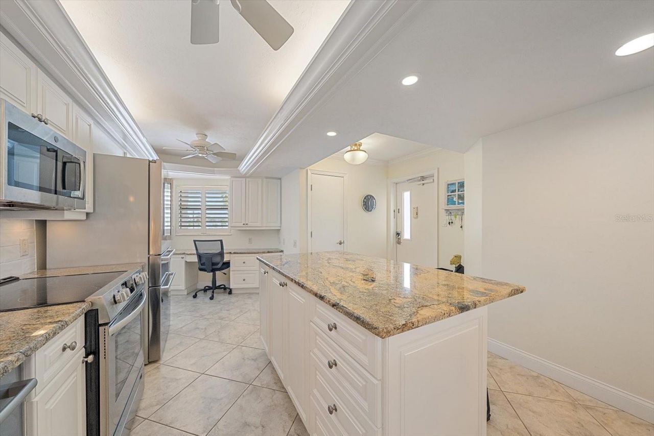 5790 Midnight Pass Road, Unit 209, Sarasota, FL 34242 Photo