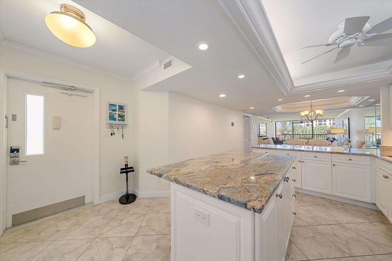 5790 Midnight Pass Road, Unit 209, Sarasota, FL 34242 Photo