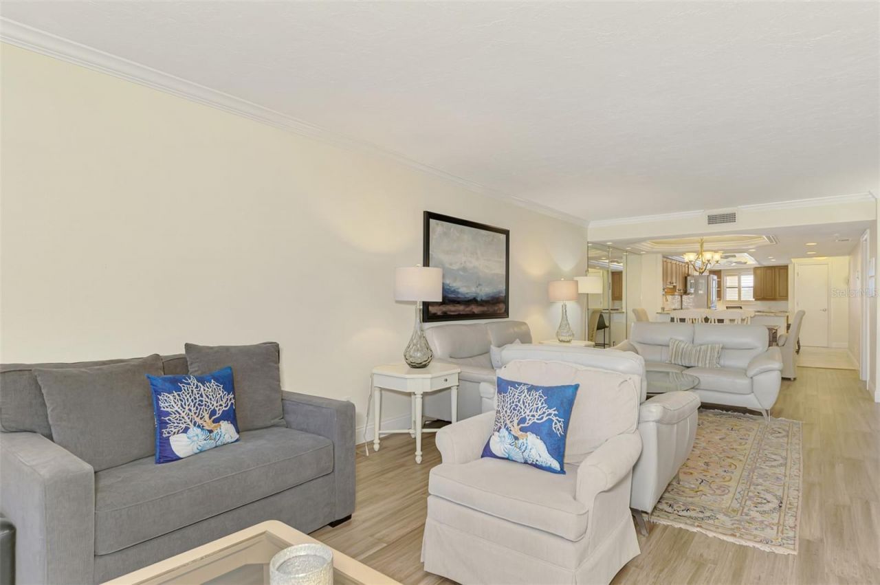 5790 Midnight Pass Road, Unit 209, Sarasota, FL 34242 Photo