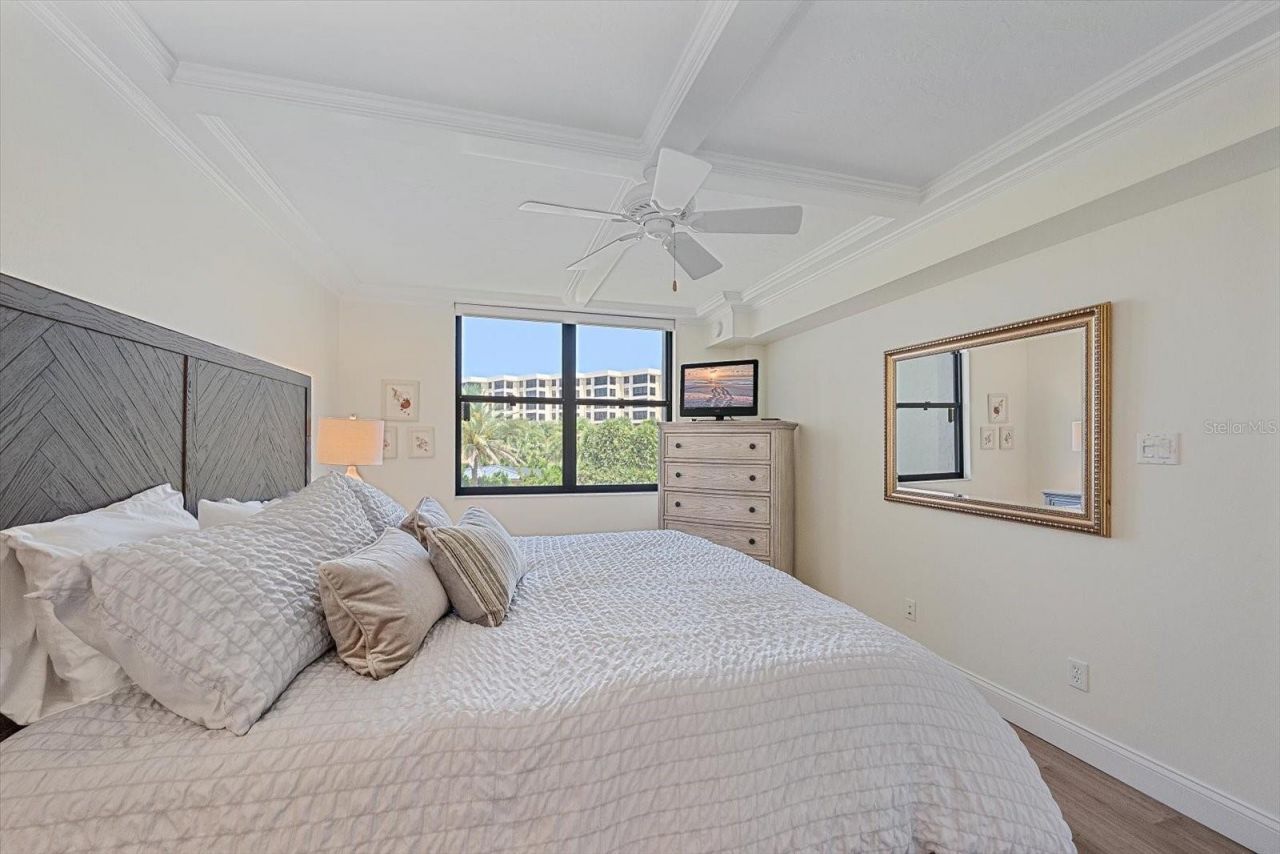 5790 Midnight Pass Road, Unit 209, Sarasota, FL 34242 Photo