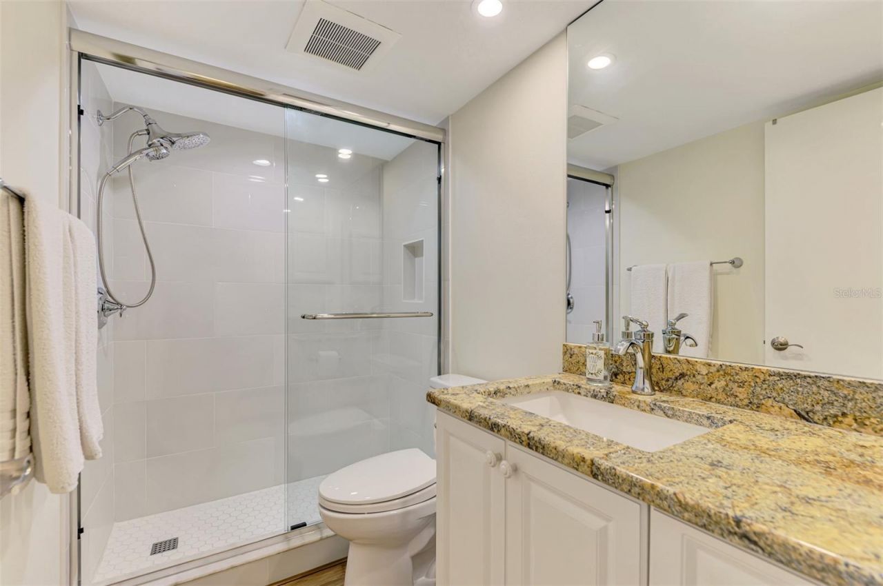 5790 Midnight Pass Road, Unit 209, Sarasota, FL 34242 Photo