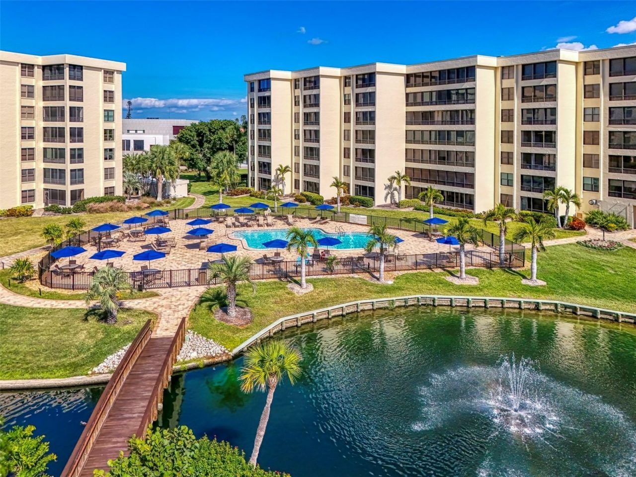 5790 Midnight Pass Road, Unit 209, Sarasota, FL 34242 Photo