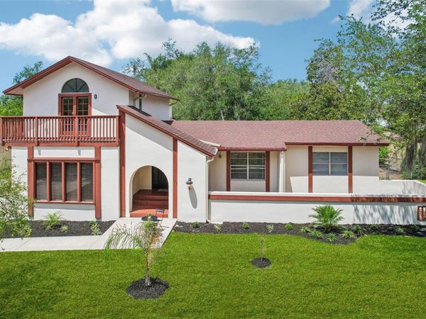 118 N GREENFIELD AVENUE, TEMPLE TERRACE, FL 33617