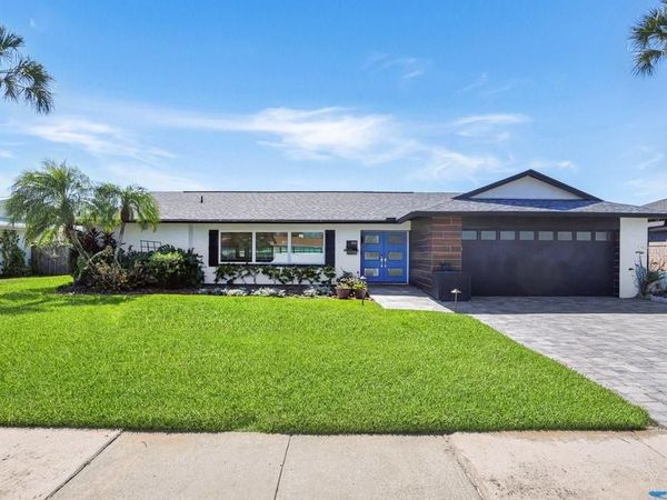 3926 VENETIAN WAY , TAMPA, FL 33634
