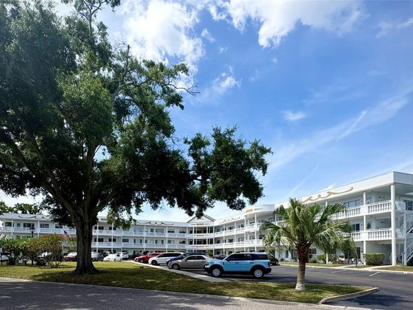 2428 COLUMBIA DRIVE, Unit 36, CLEARWATER, FL 33763