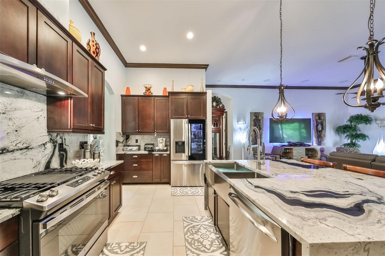 6646 Park Strand Drive , Apollo Beach, FL 33572 Photo