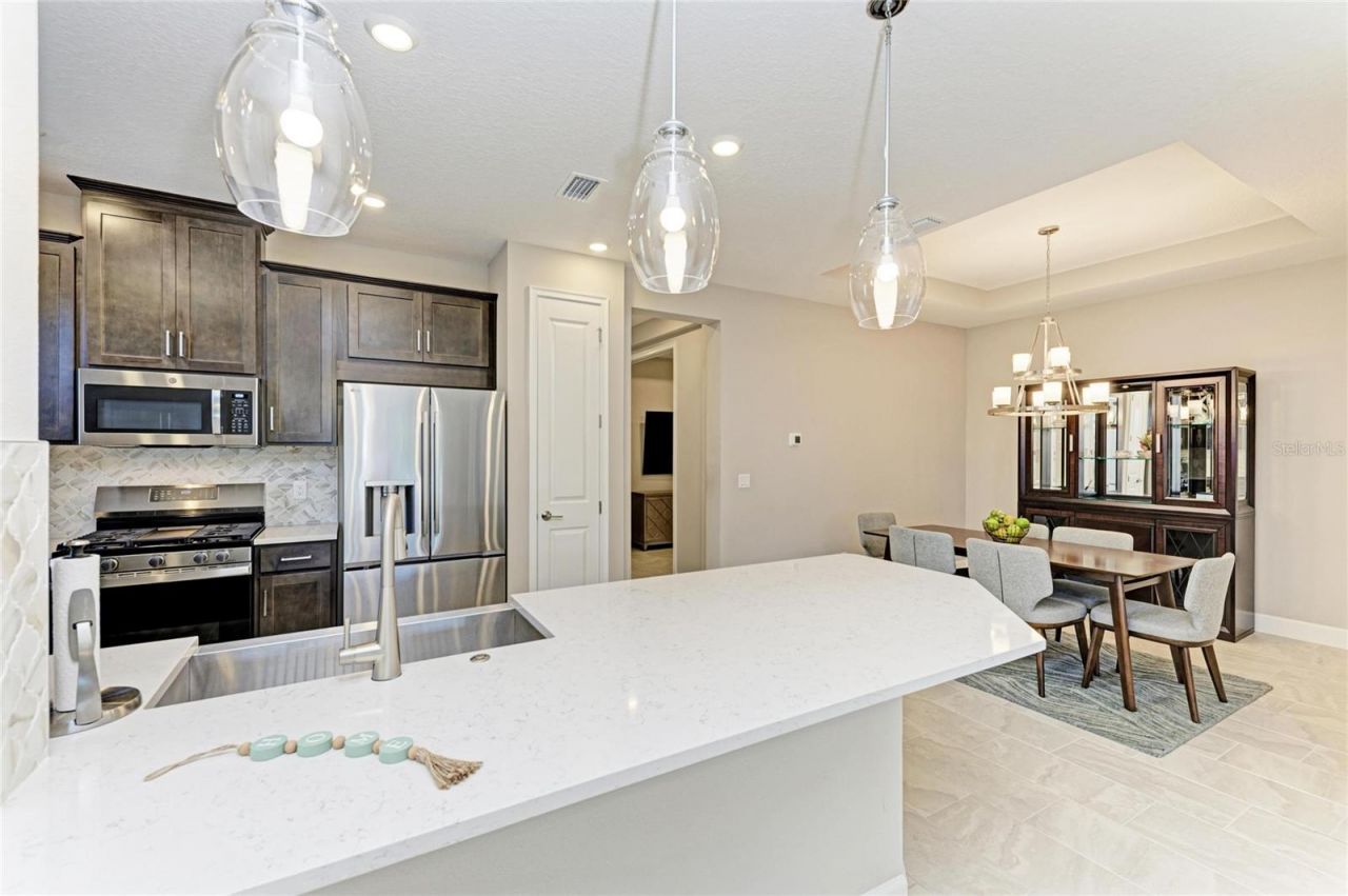 6017 Mesa Glen , Bradenton, FL 34203 Photo