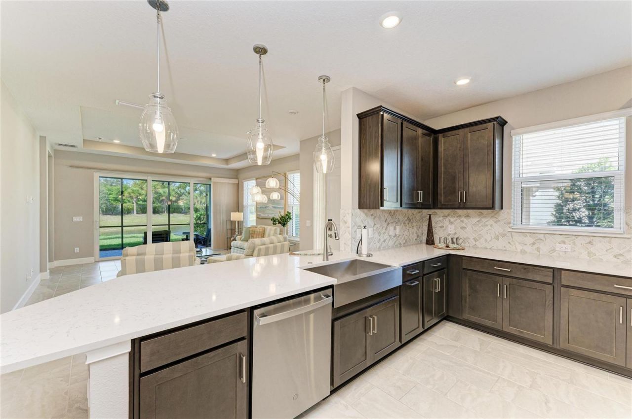 6017 Mesa Glen , Bradenton, FL 34203 Photo