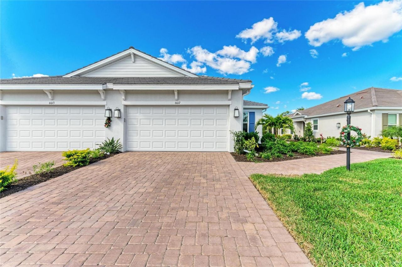 6017 Mesa Glen, Bradenton, FL 34203 Photo