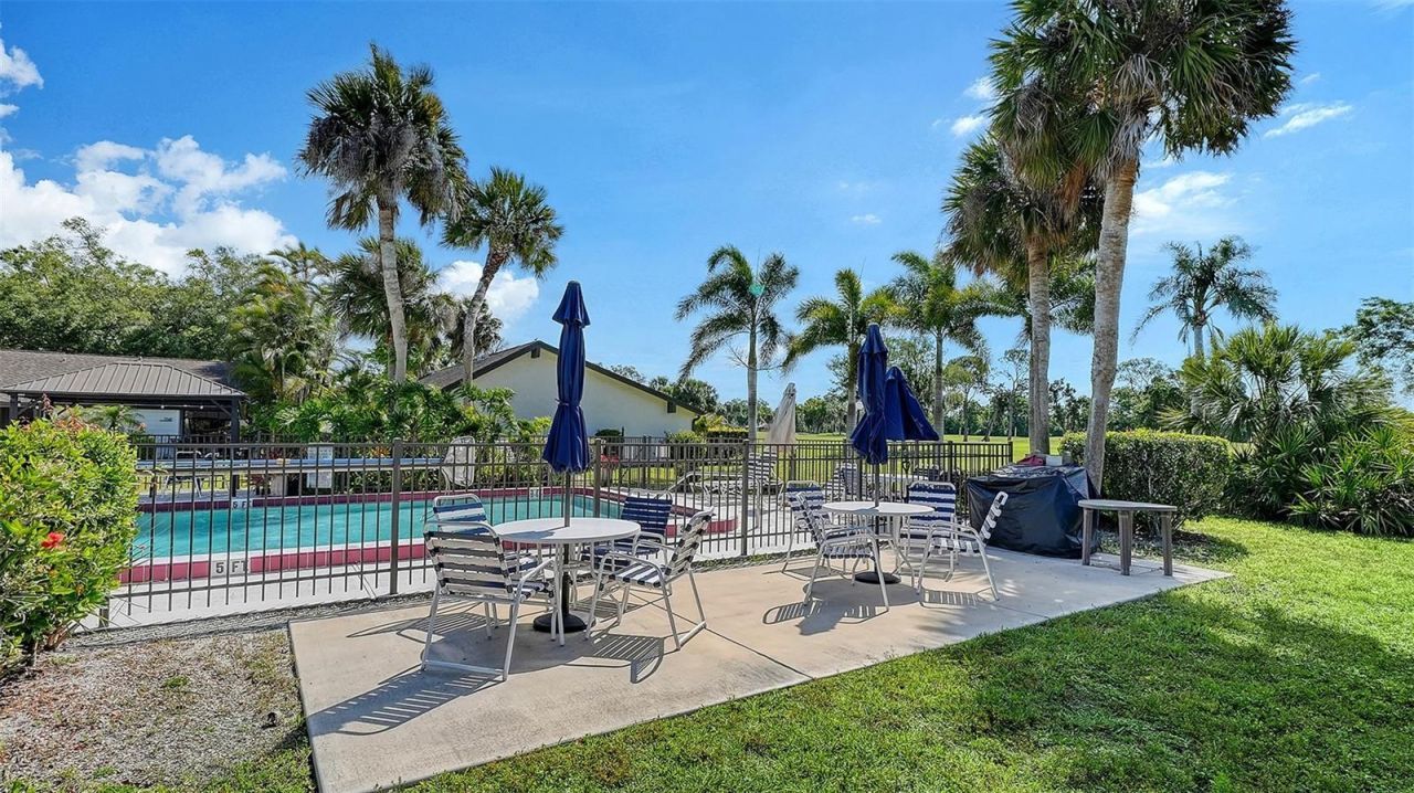 3569 Longmeadow, Unit 35, Sarasota, FL 34235 Photo