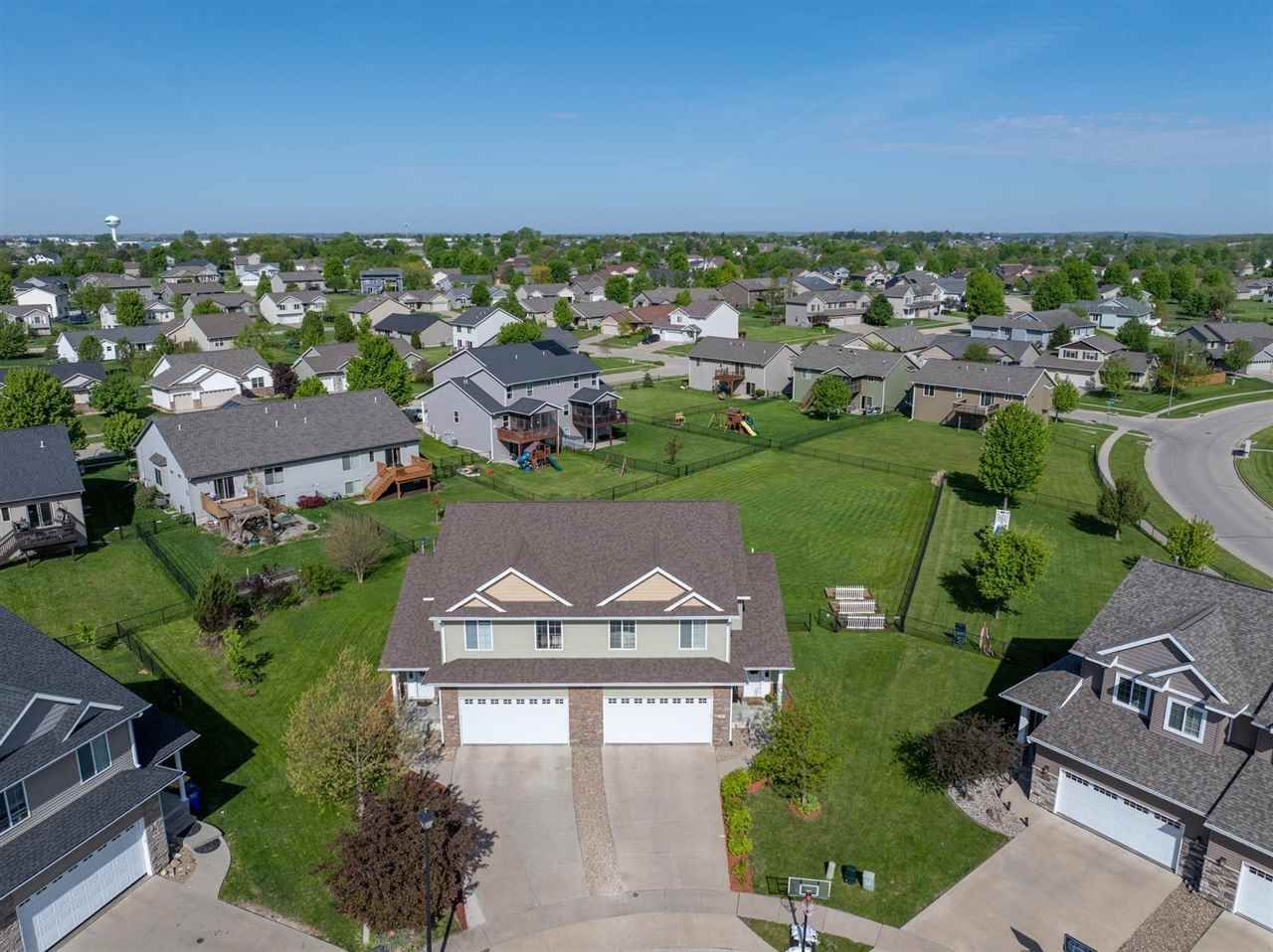 10 Ash Ct, North Liberty, IA 52317 Main Photo
