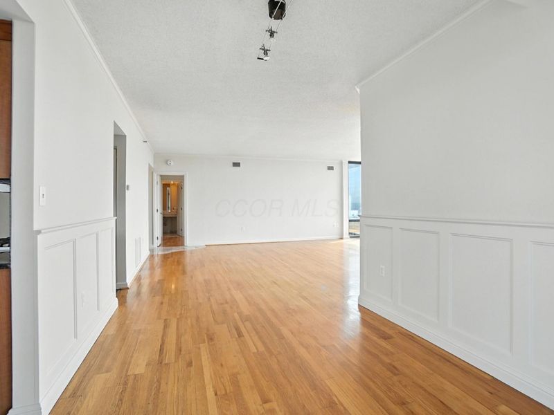 155 W Main Street , Unit 1105, Columbus, OH 43215 Photo 17