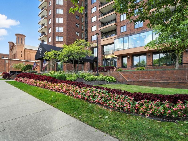 155 W Main Street , Unit 1105, Columbus, OH 43215 Photo 2