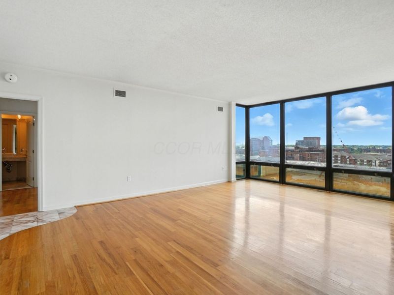 155 W Main Street , Unit 1105, Columbus, OH 43215 Photo 7