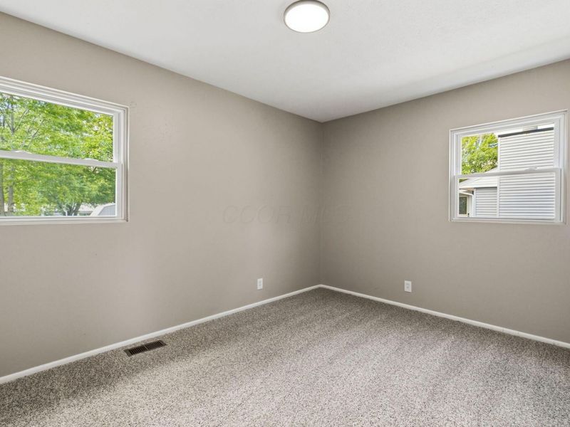 2463 Capaldi Drive , Marion, OH 43302 Photo 9