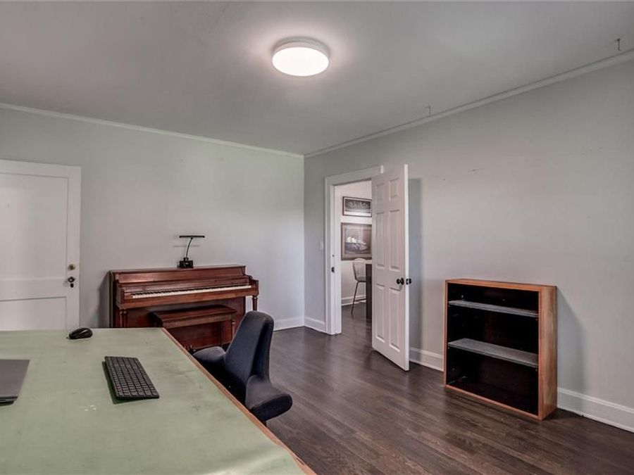 Property Image 19