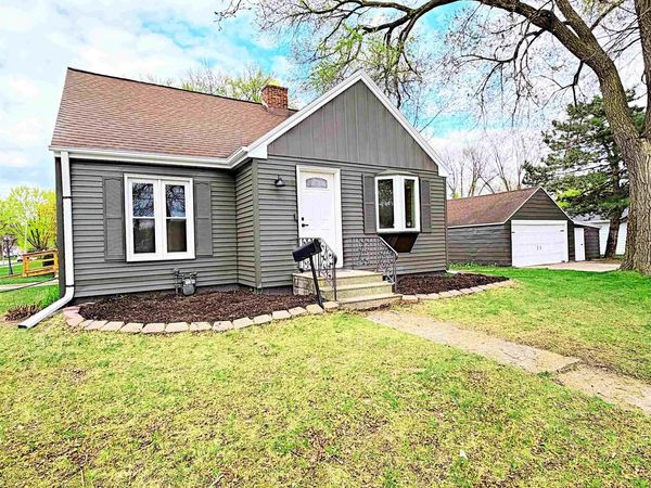 1118 MATHER STREET, Green Bay, WI 54304
