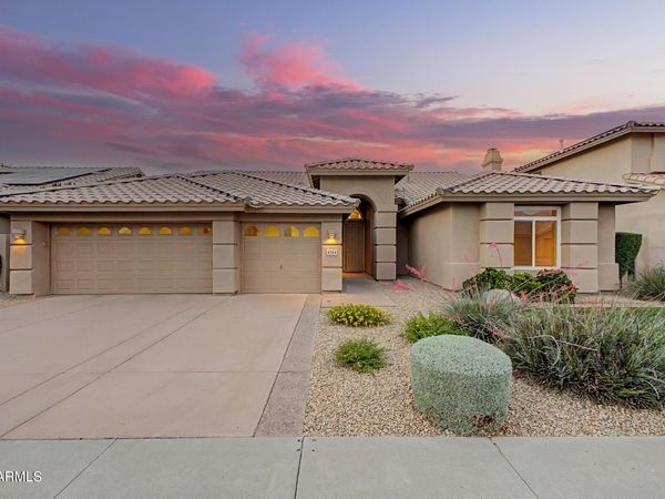 4564 W DETROIT Street, Chandler, AZ 85226