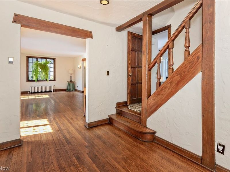 3306 Grenway Road, Shaker Heights, OH 44122 Photo 4