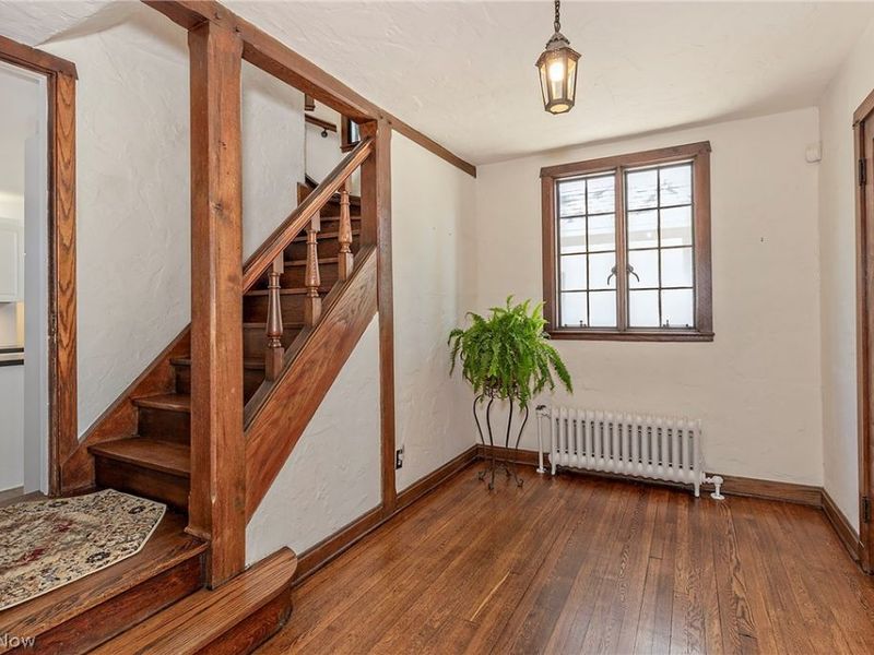 3306 Grenway Road, Shaker Heights, OH 44122 Photo 5
