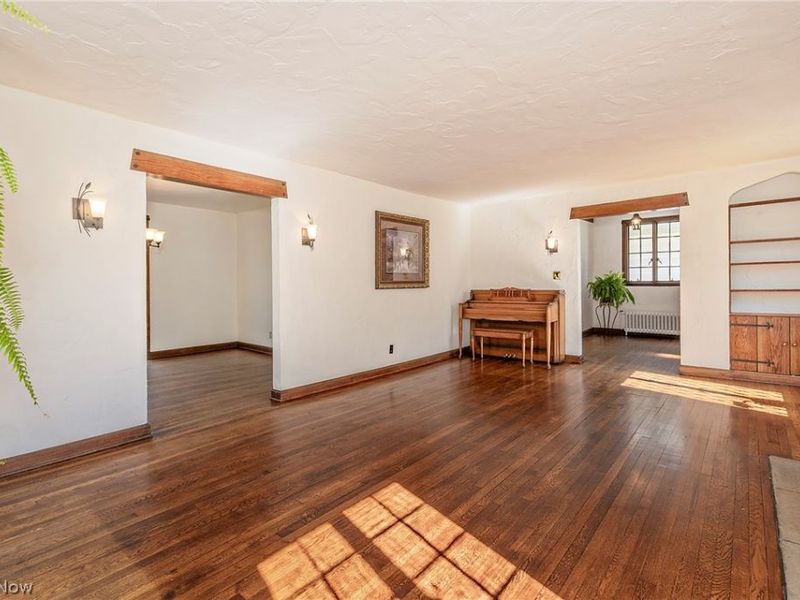 3306 Grenway Road, Shaker Heights, OH 44122 Photo 9