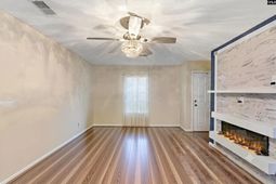 316 E Waverly Place Court photo 4