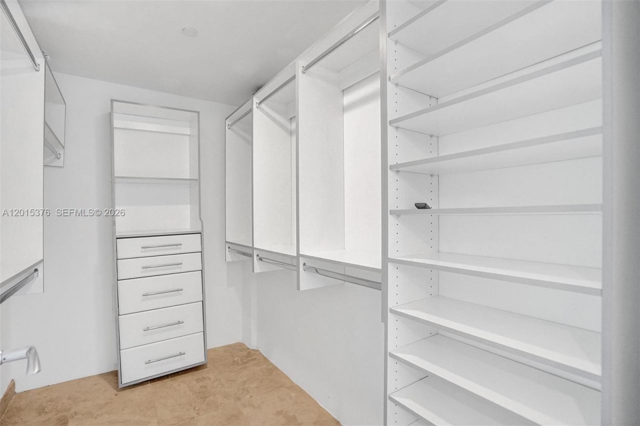 5875 Collins Ave , Unit 1803, Miami Beach, FL 33140 Photo