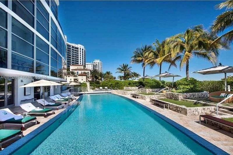 5875 Collins Ave , Unit 1803, Miami Beach, FL 33140 Photo