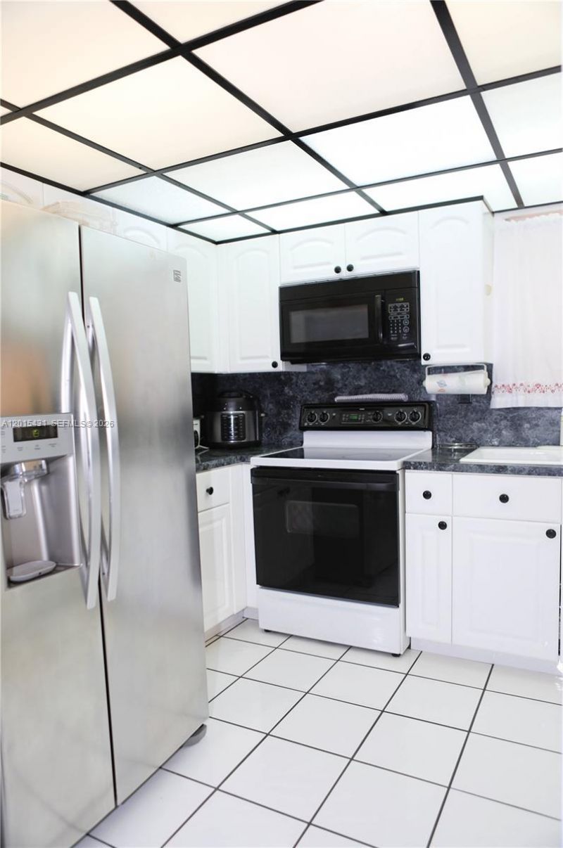 55 Ocean Lane Dr , Unit 3030, Key Biscayne, FL 33149 Photo