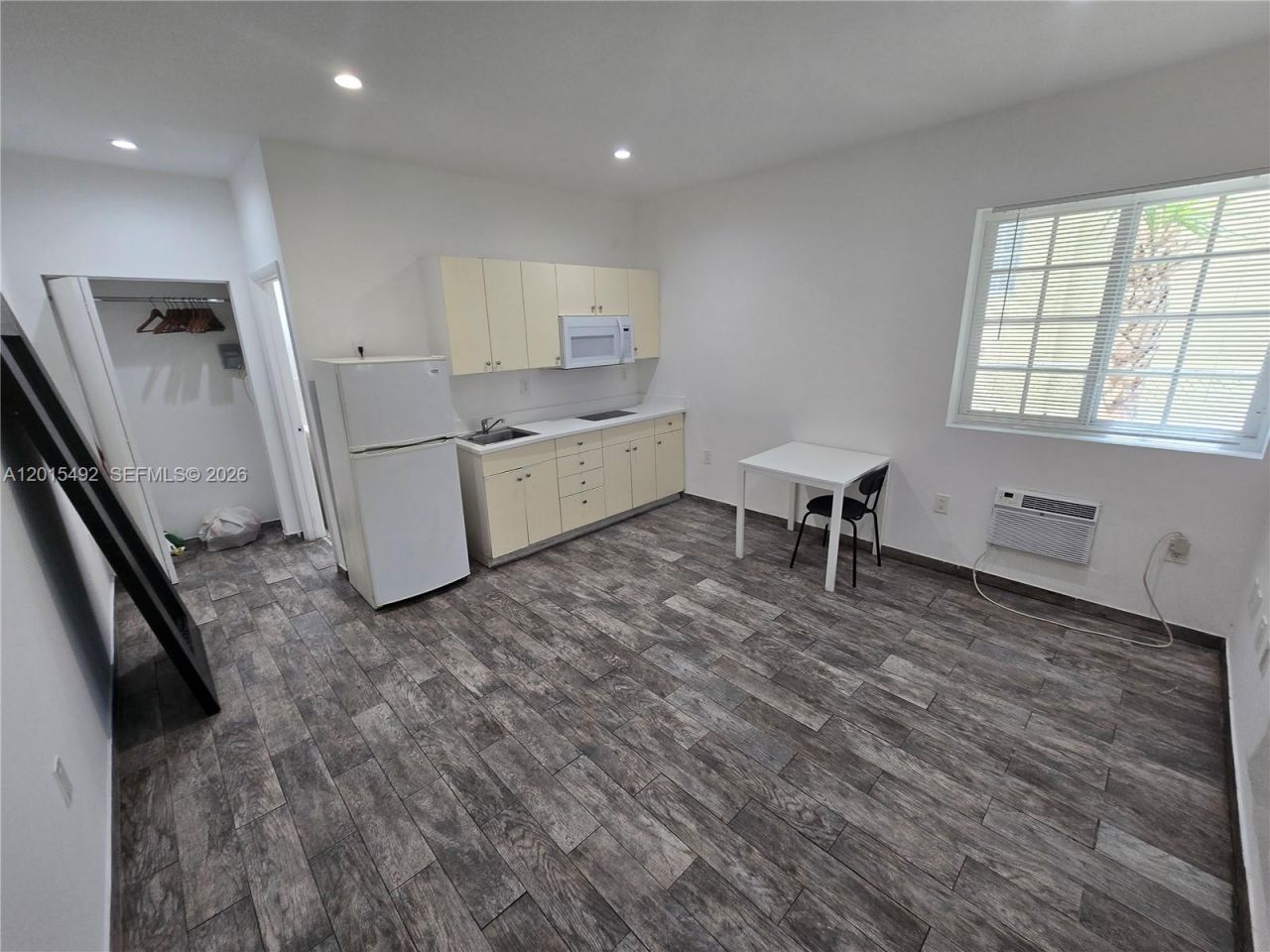 1345 Pennsylvania Ave, Unit 2A, Miami Beach, FL 33139 Photo