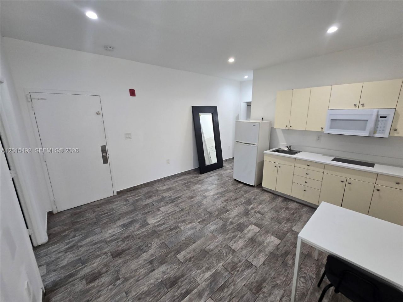 1345 Pennsylvania Ave, Unit 2A, Miami Beach, FL 33139 Photo