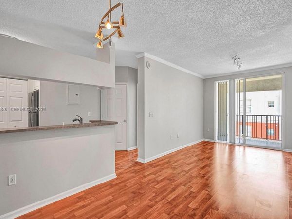 17150 N Bay Rd , Unit 2802, Sunny Isles Beach, FL 33160