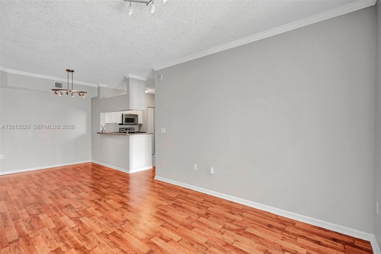 17150 N Bay Rd , Unit 2802, Sunny Isles Beach, FL 33160 Photo