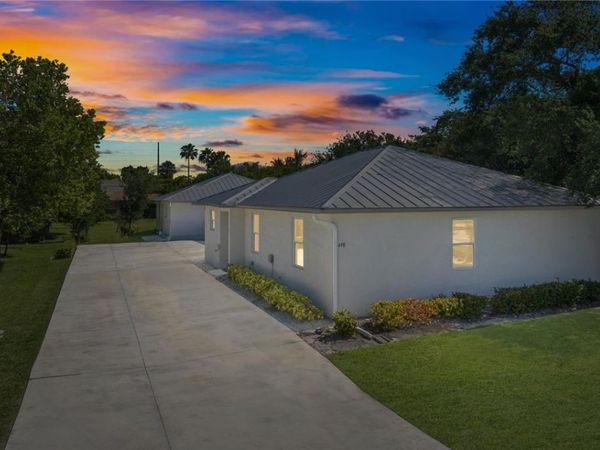 498 17th Street, Vero Beach, FL 32960