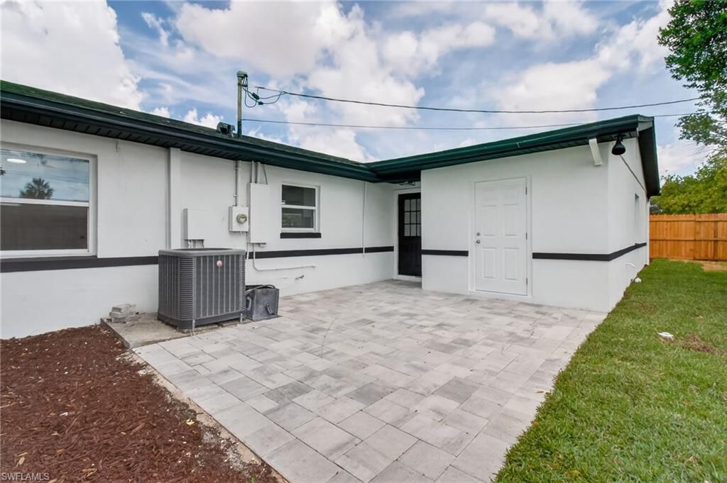 2897 66th Way N, Saint Petersburg, FL 33710 Photo