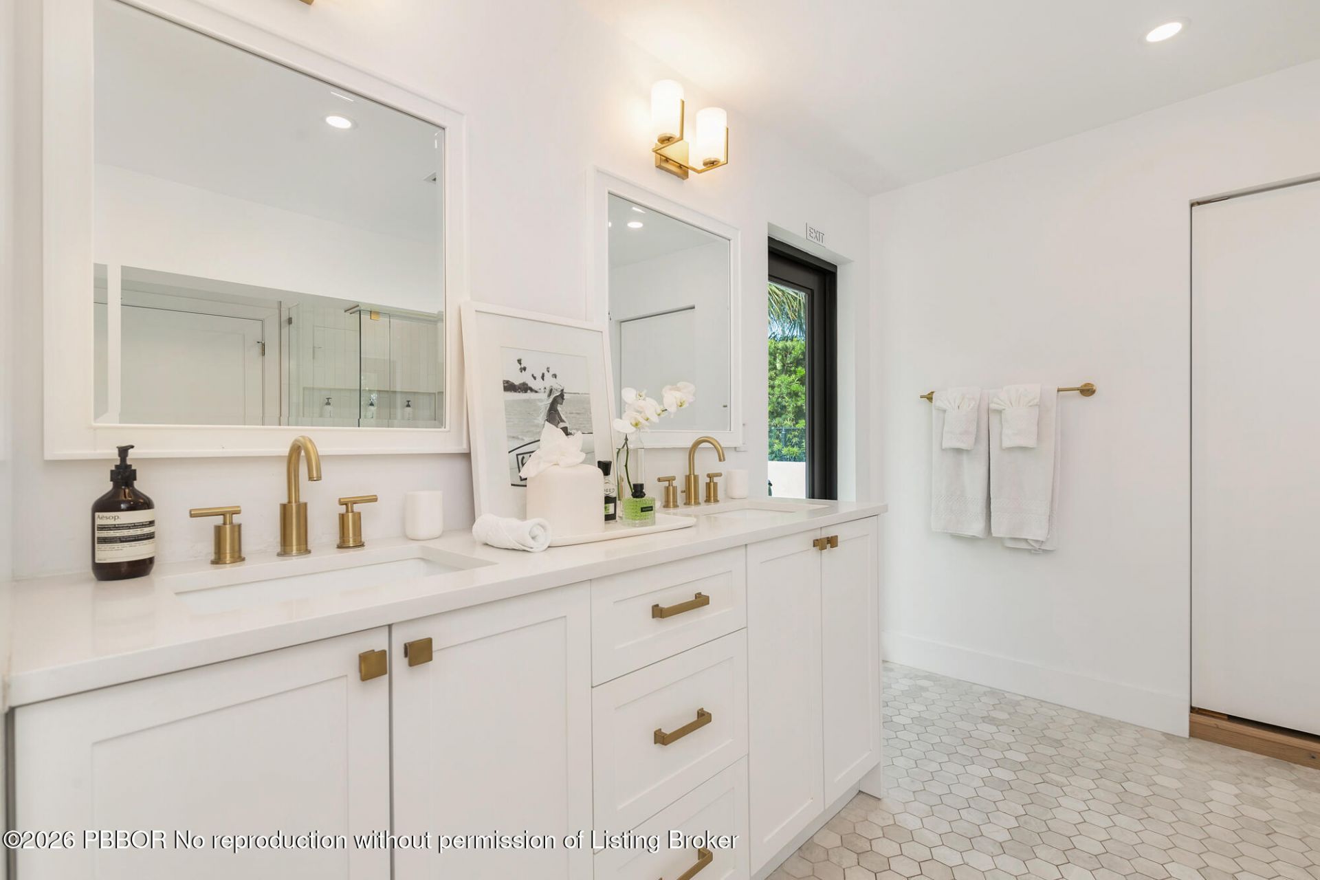320 Linda Lane, West Palm Beach, FL 33405 Photo