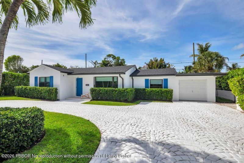 320 Linda Lane, West Palm Beach, FL 33405 Photo