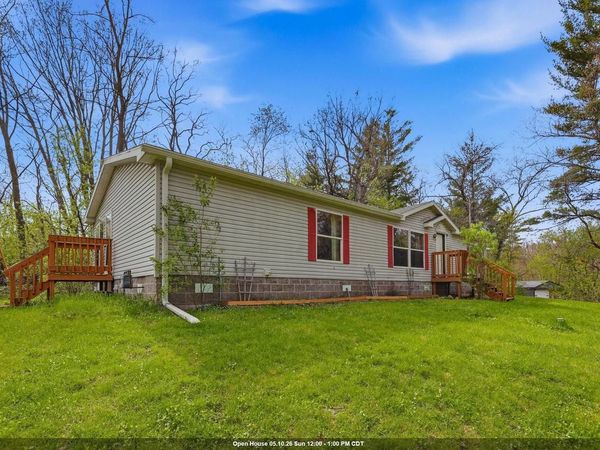 E1775 GARFIELD LANE, Waupaca, WI 54981
