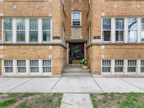 3802 N Hamilton Avenue , Unit 2S, Chicago, IL 60618