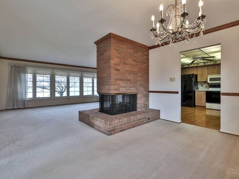 2050 Danville Drive, Green Township, OH 45233 Photo 14