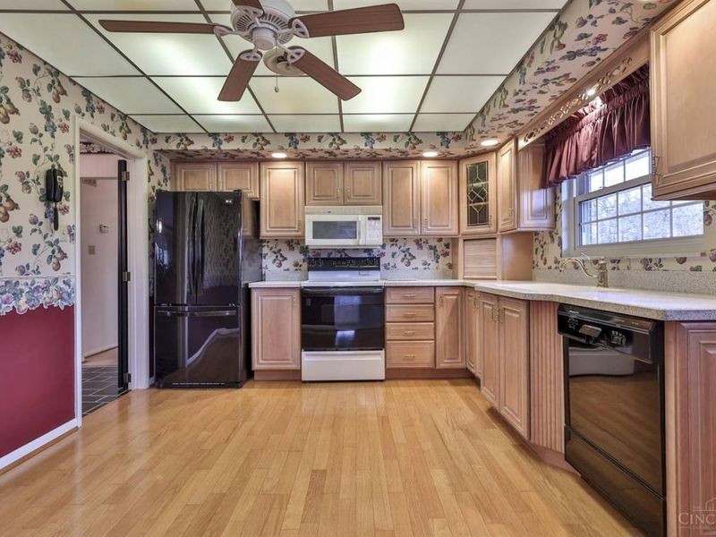 2050 Danville Drive, Green Township, OH 45233 Photo 16