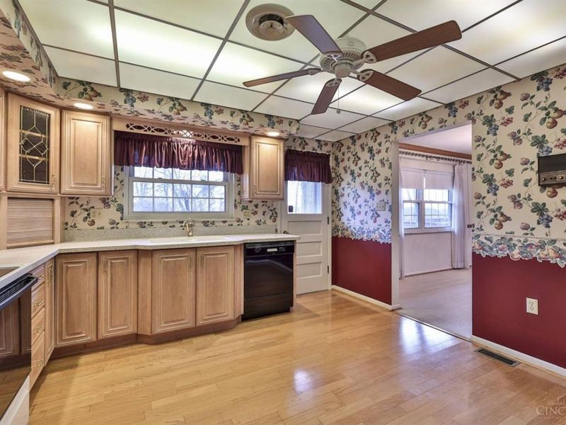 2050 Danville Drive, Green Township, OH 45233 Photo 18