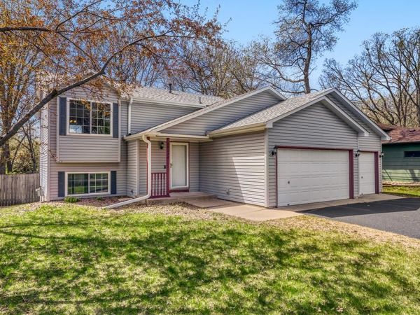 26276 10th Street W, Zimmerman, MN 55398