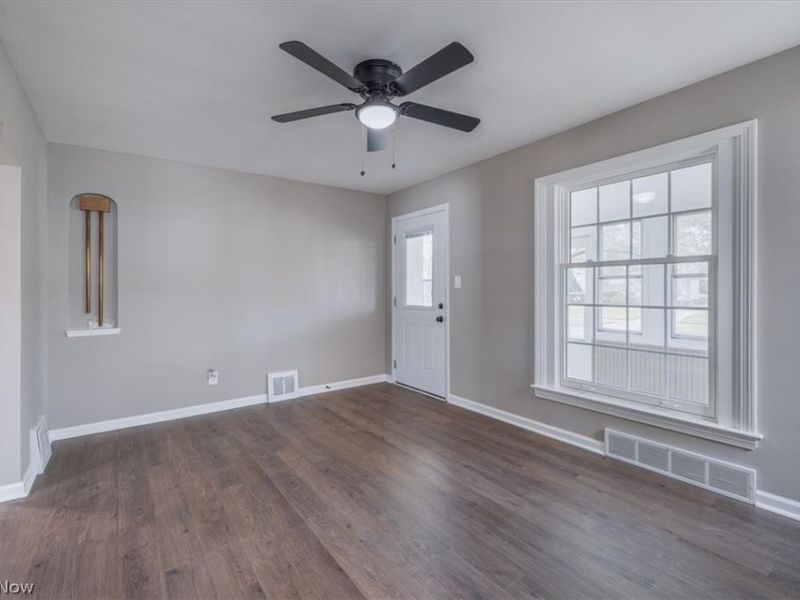 12329 Darlington Avenue, Garfield Heights, OH 44125 Photo 5