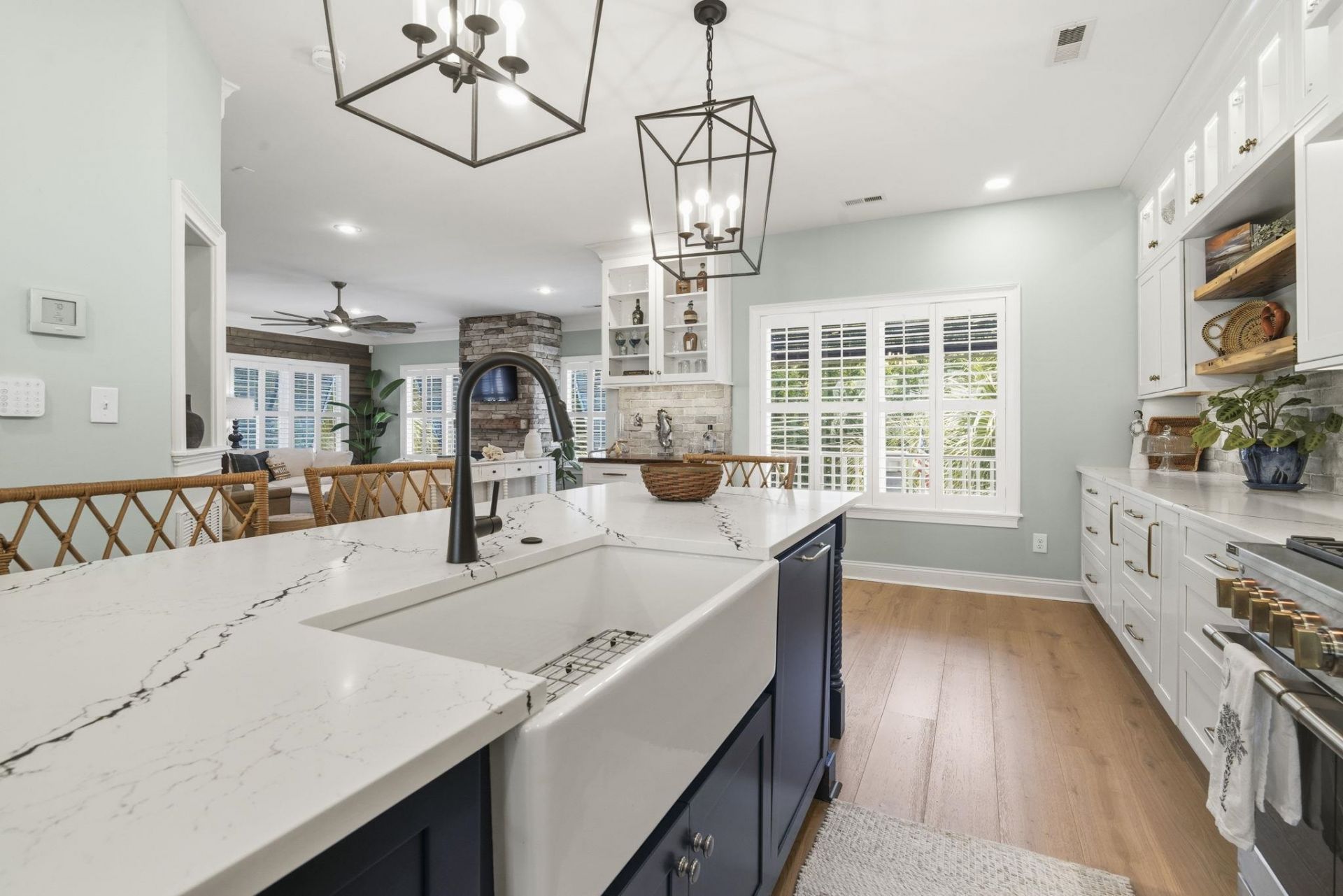 407 S Causeway Rd.  Photo 16