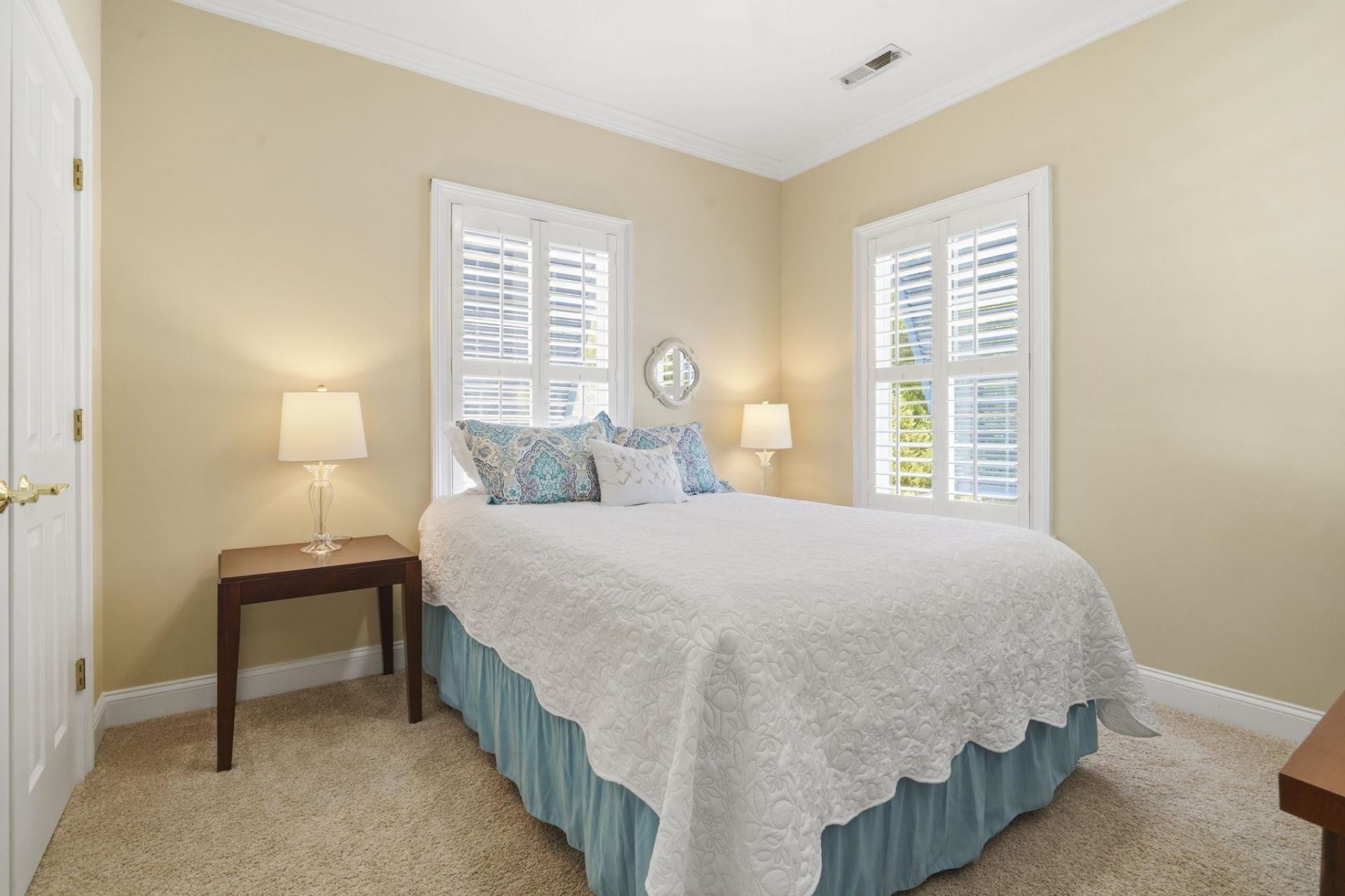 407 S Causeway Rd.  Photo 31