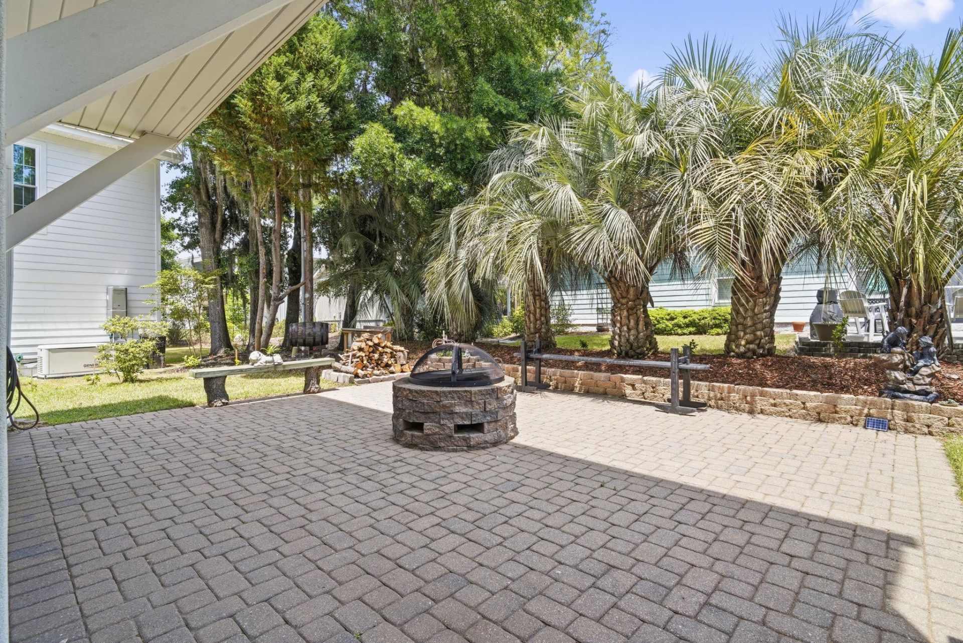 407 S Causeway Rd.  Photo 35