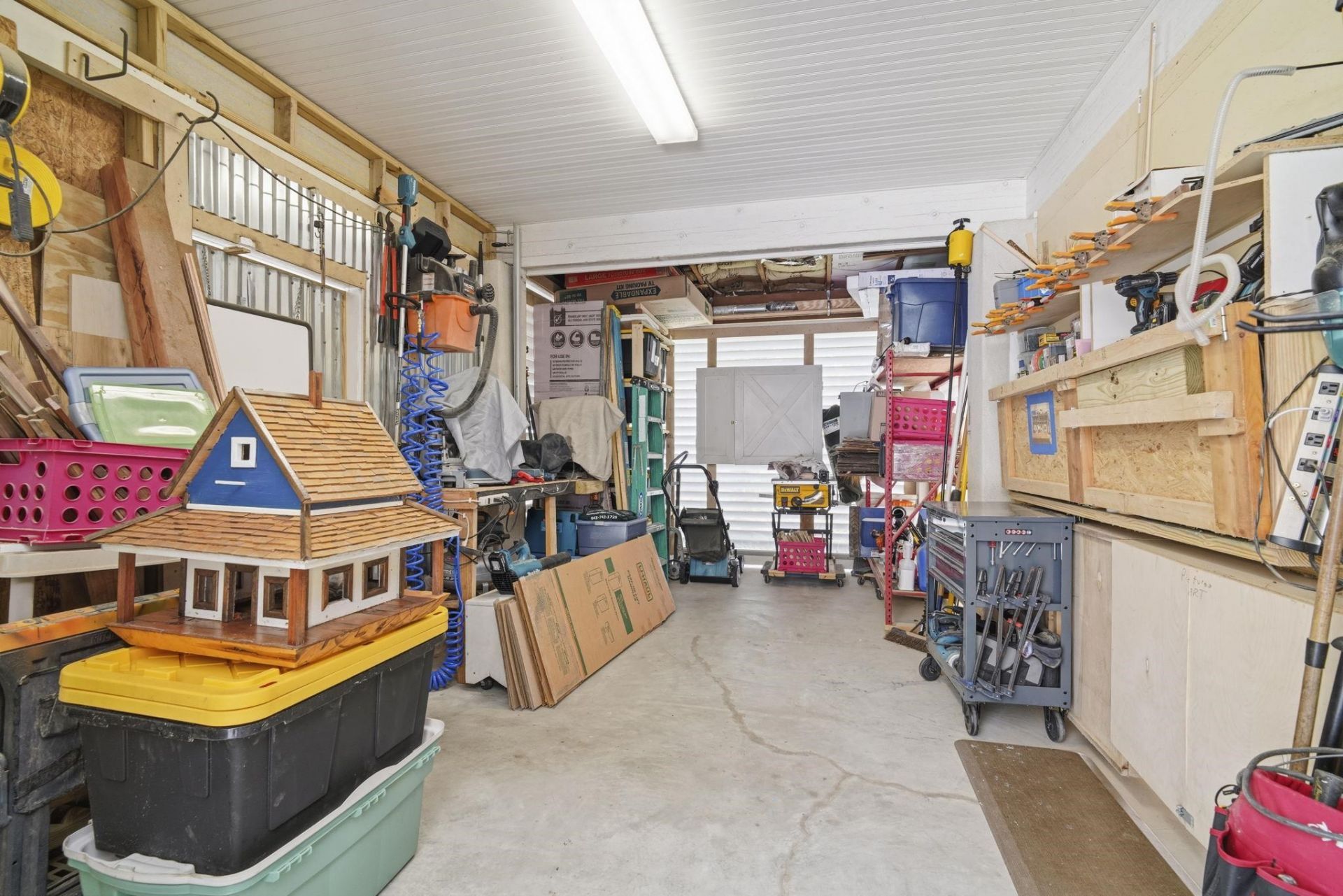 407 S Causeway Rd.  Photo 37